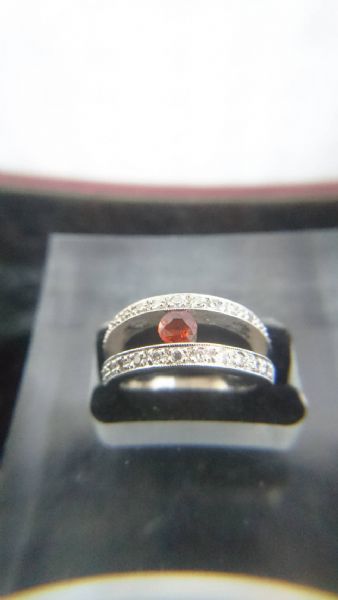 女用瑪瑙鑽石戒指-戒圍11